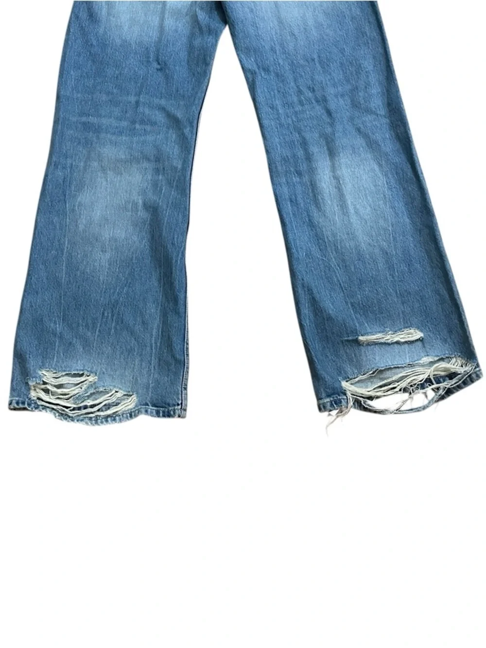 Zara The Boyfriend Ripped Mid-Rise Distressed Relaxed Jeans Sz 6 Waist 15 inches - Picture 9 of 16